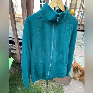 🚫SOLD🚫lululemon funnel neck full zip scuba EUC sz M/L